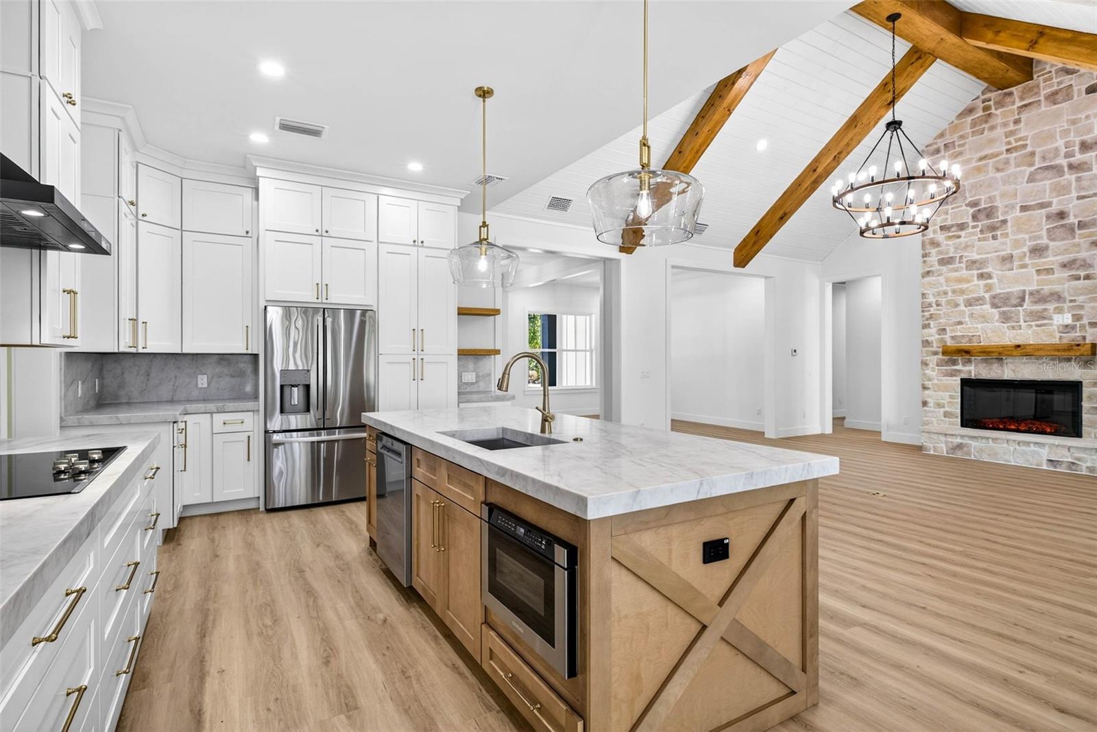 CRIMSON ESTATES - Residential