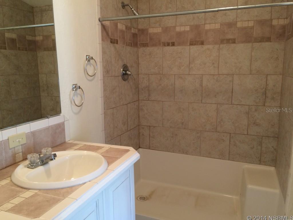 Florida Shores 01 - Residential