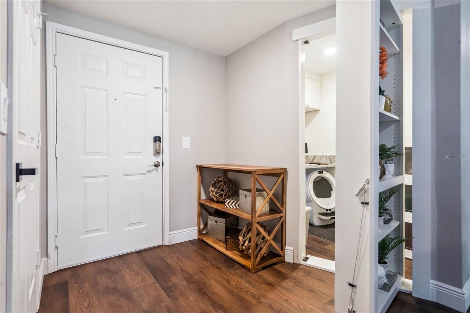 315 GRAND MAGNOLIA AVENUE 203