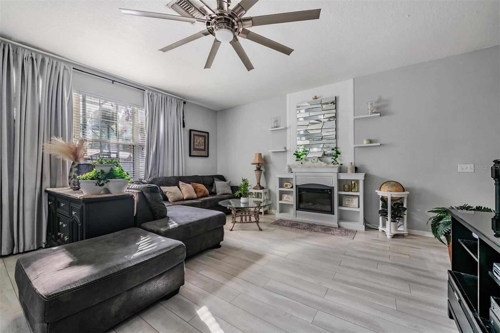 11103 SILVER FERN WAY
