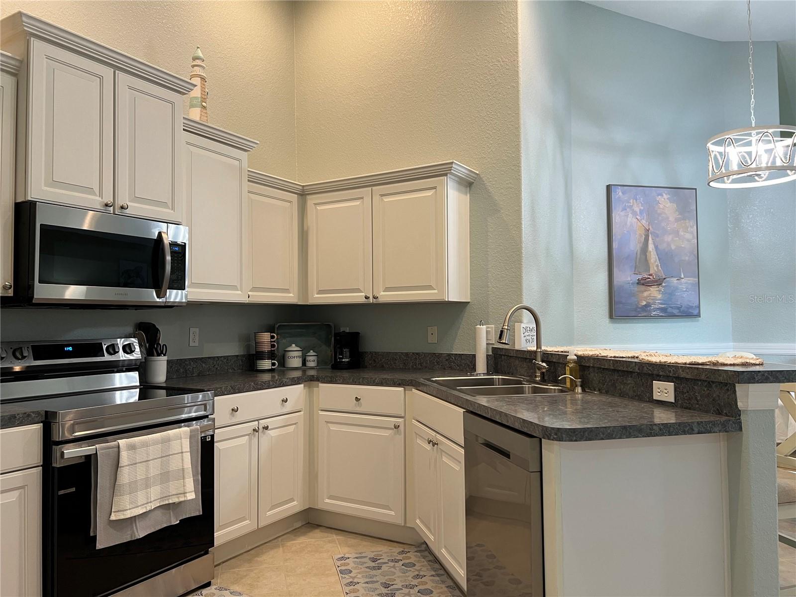 VILLAS OF SABAL TRACE PH 2 - Residential Lease