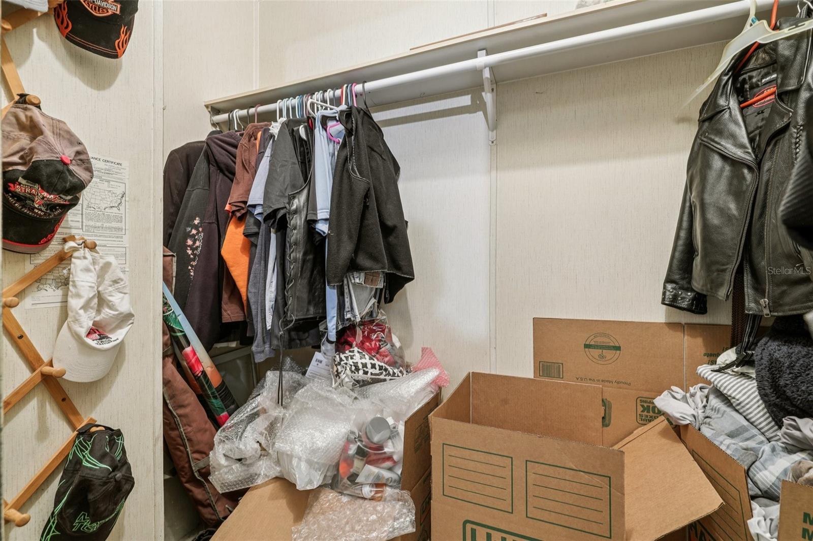 MOON LAKE ESTATES - Residential