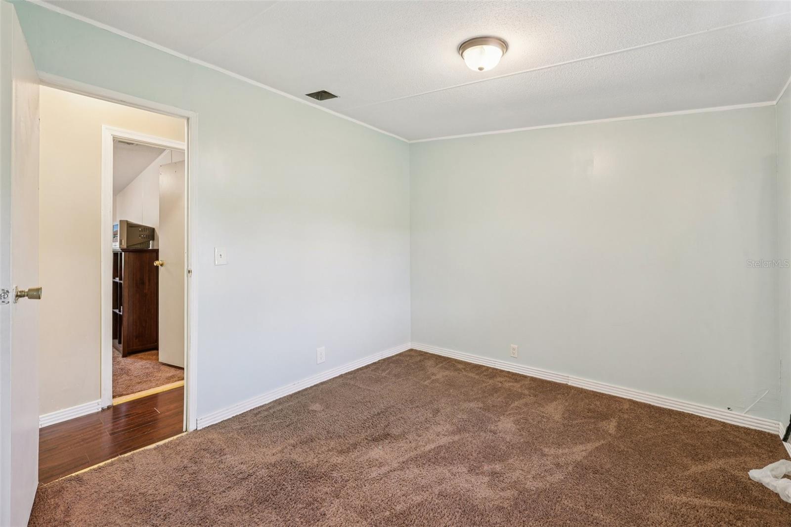 MOON LAKE ESTATES - Residential