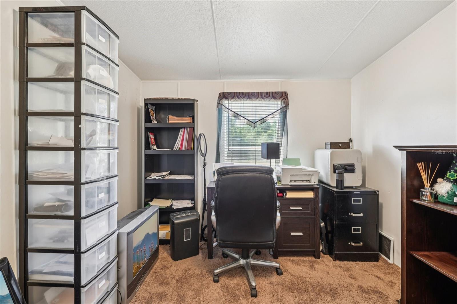 MOON LAKE ESTATES - Residential