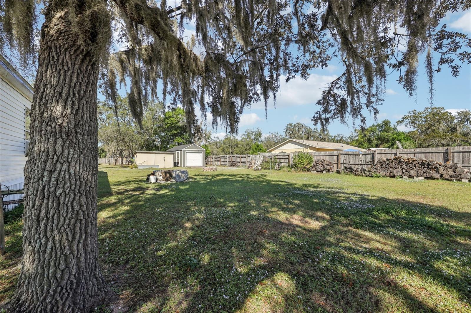 MOON LAKE ESTATES - Residential