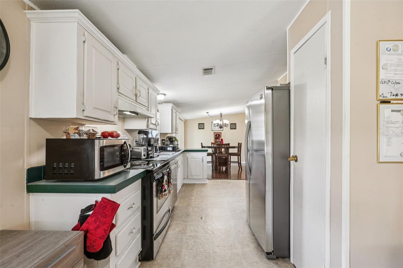 MOON LAKE ESTATES - Residential