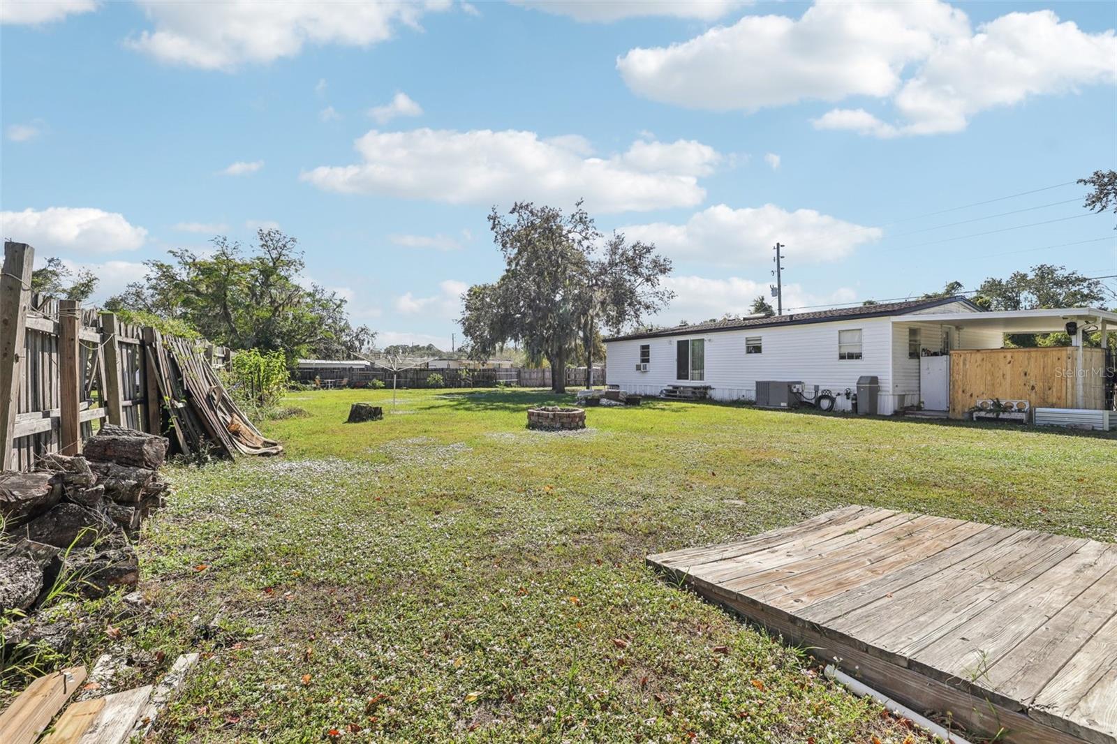 MOON LAKE ESTATES - Residential