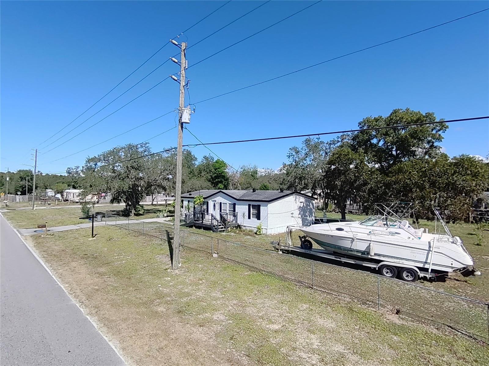 MOON LAKE ESTATES - Residential