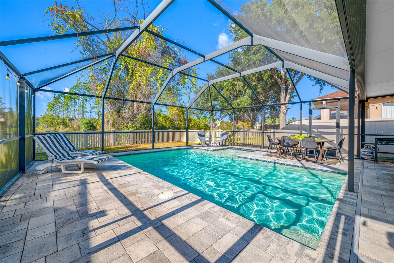 WILDERNESS LAKE PRESERVE - Residential