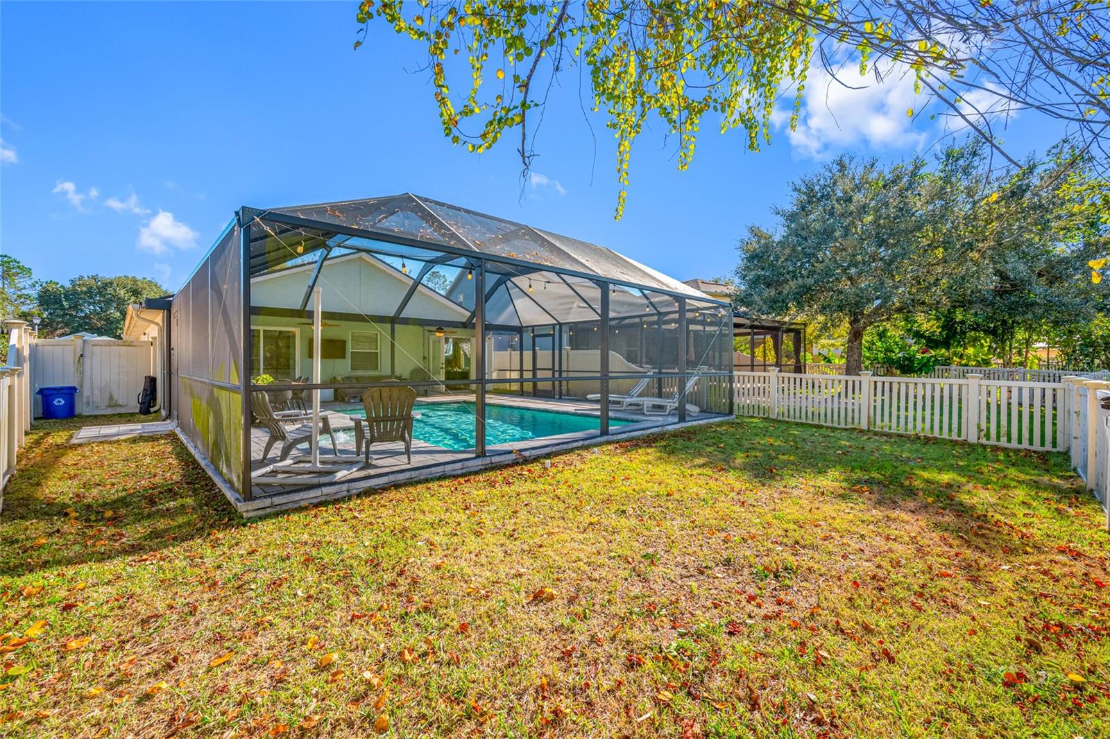 WILDERNESS LAKE PRESERVE - Residential