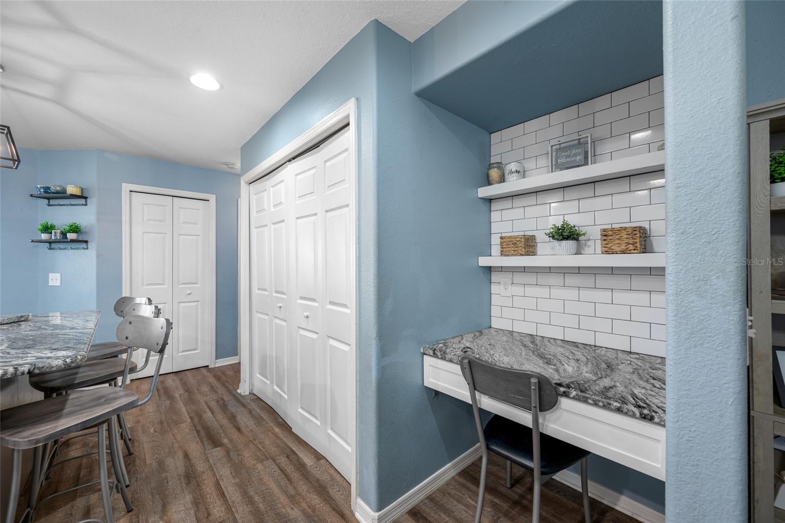 WILDERNESS LAKE PRESERVE - Residential