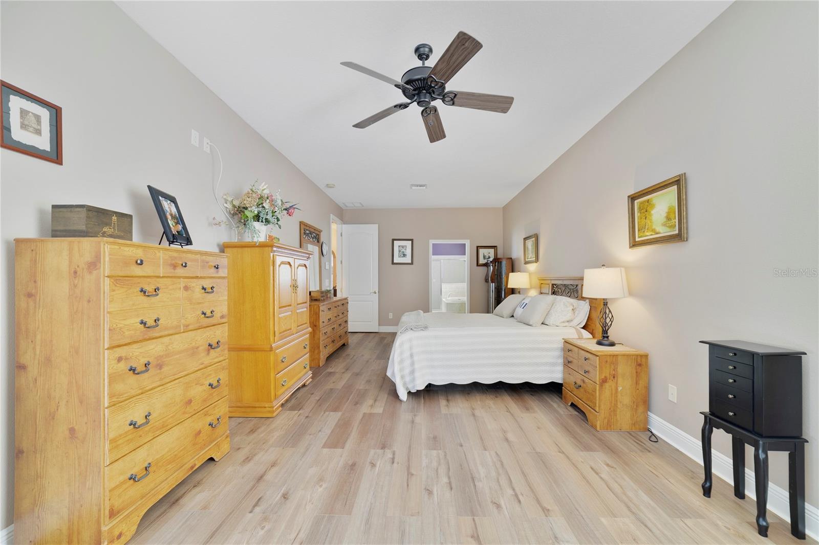 SADDLEBROOK - Residential