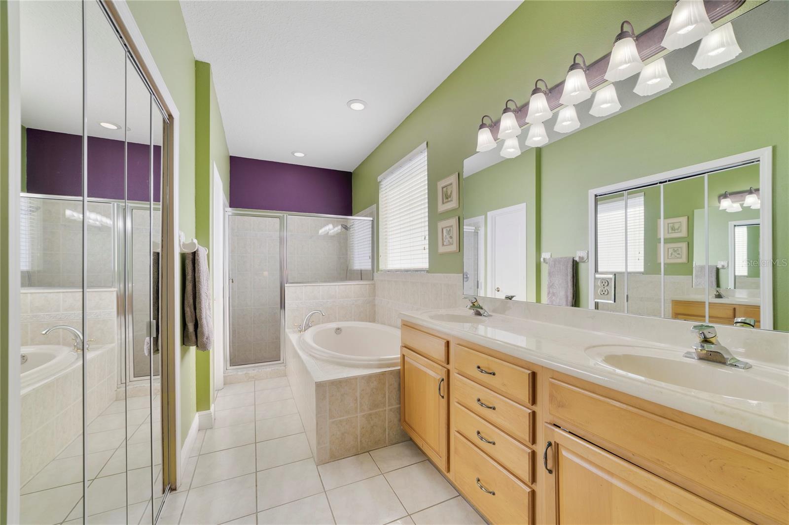 SADDLEBROOK - Residential