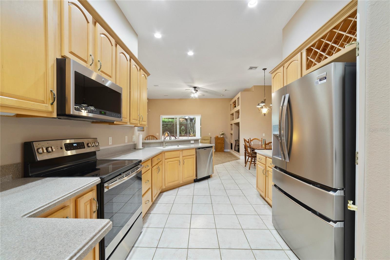 SADDLEBROOK - Residential