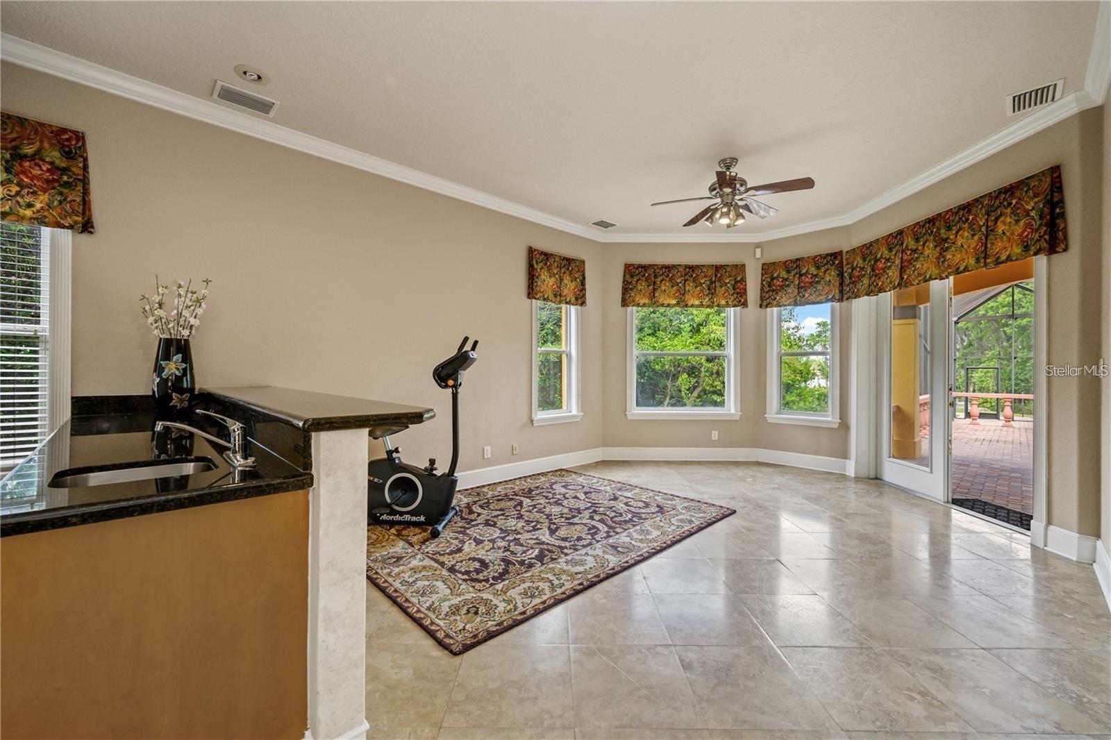 LAKE ROPER POINTE - Residential
