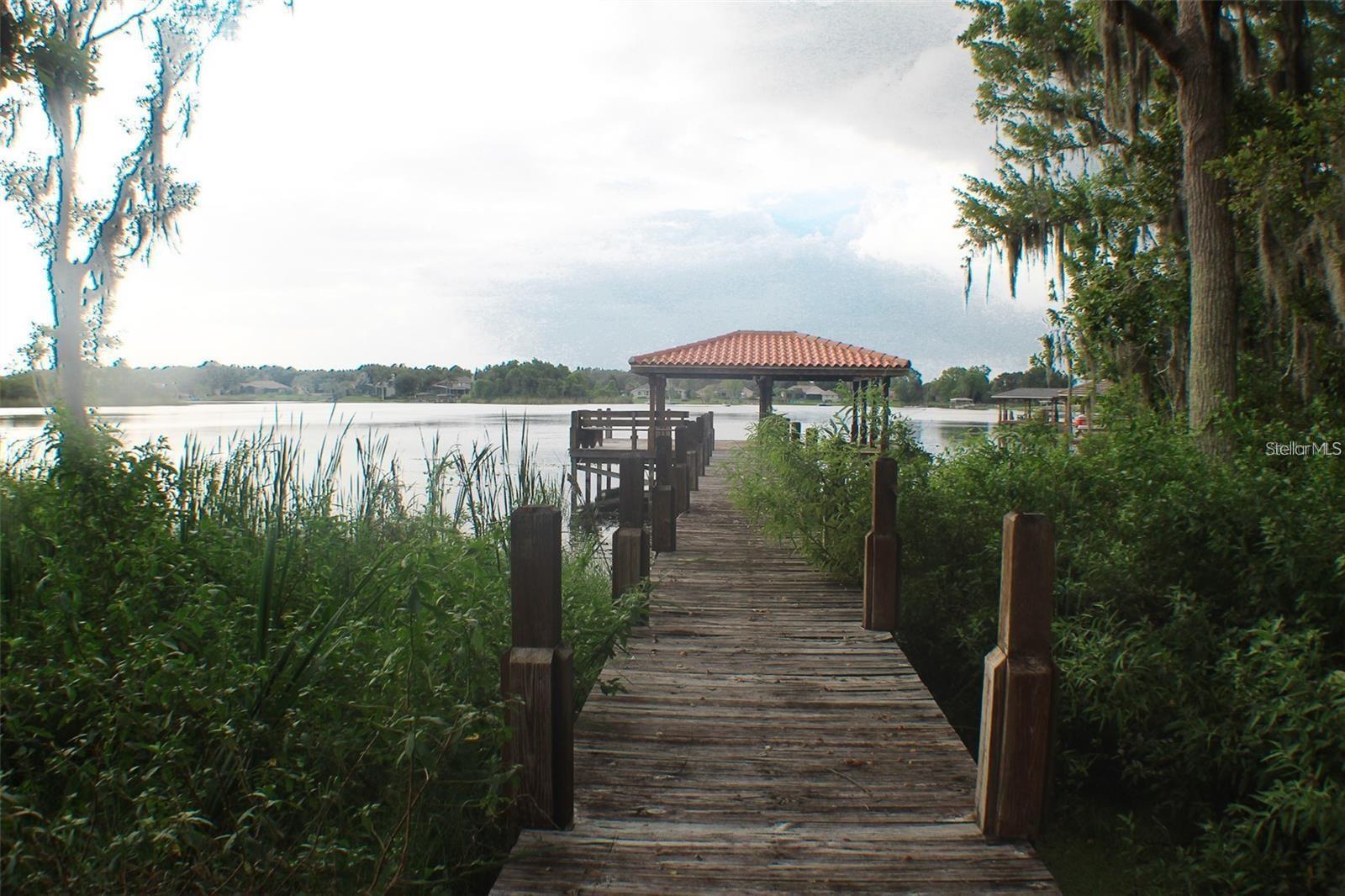 LAKE ROPER POINTE - Residential