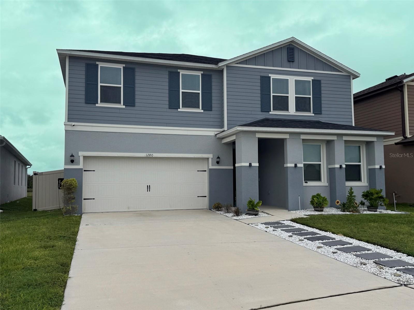 LAKE LUCERNE II - Residential Lease