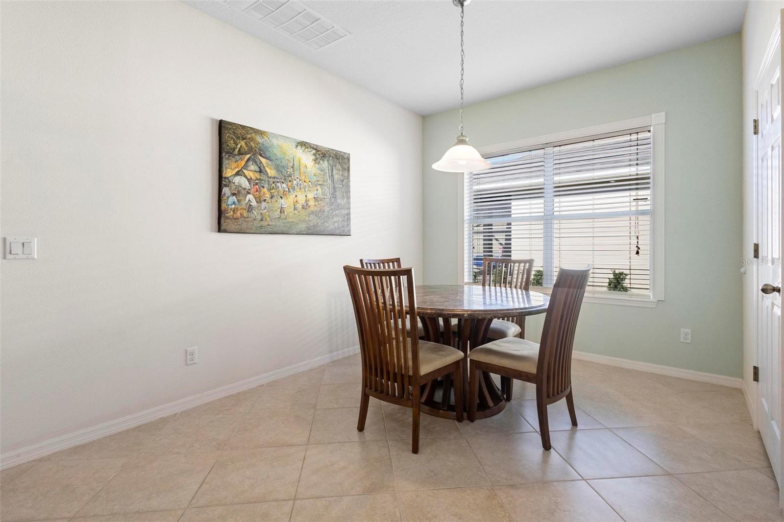 CARRIAGE POINTE A-I & L - Residential Lease