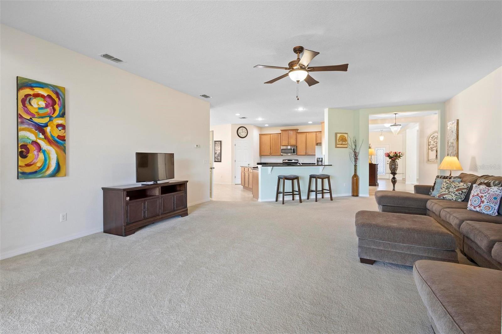 CARRIAGE POINTE A-I & L - Residential Lease