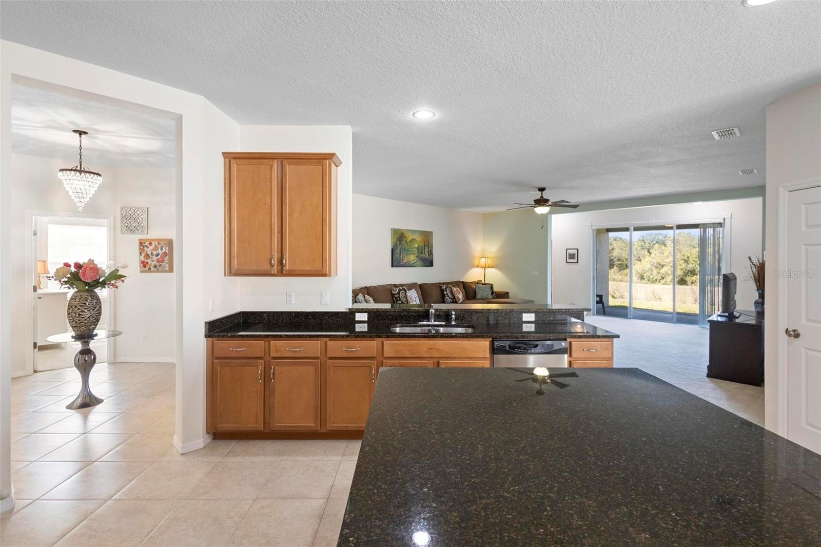 CARRIAGE POINTE A-I & L - Residential Lease