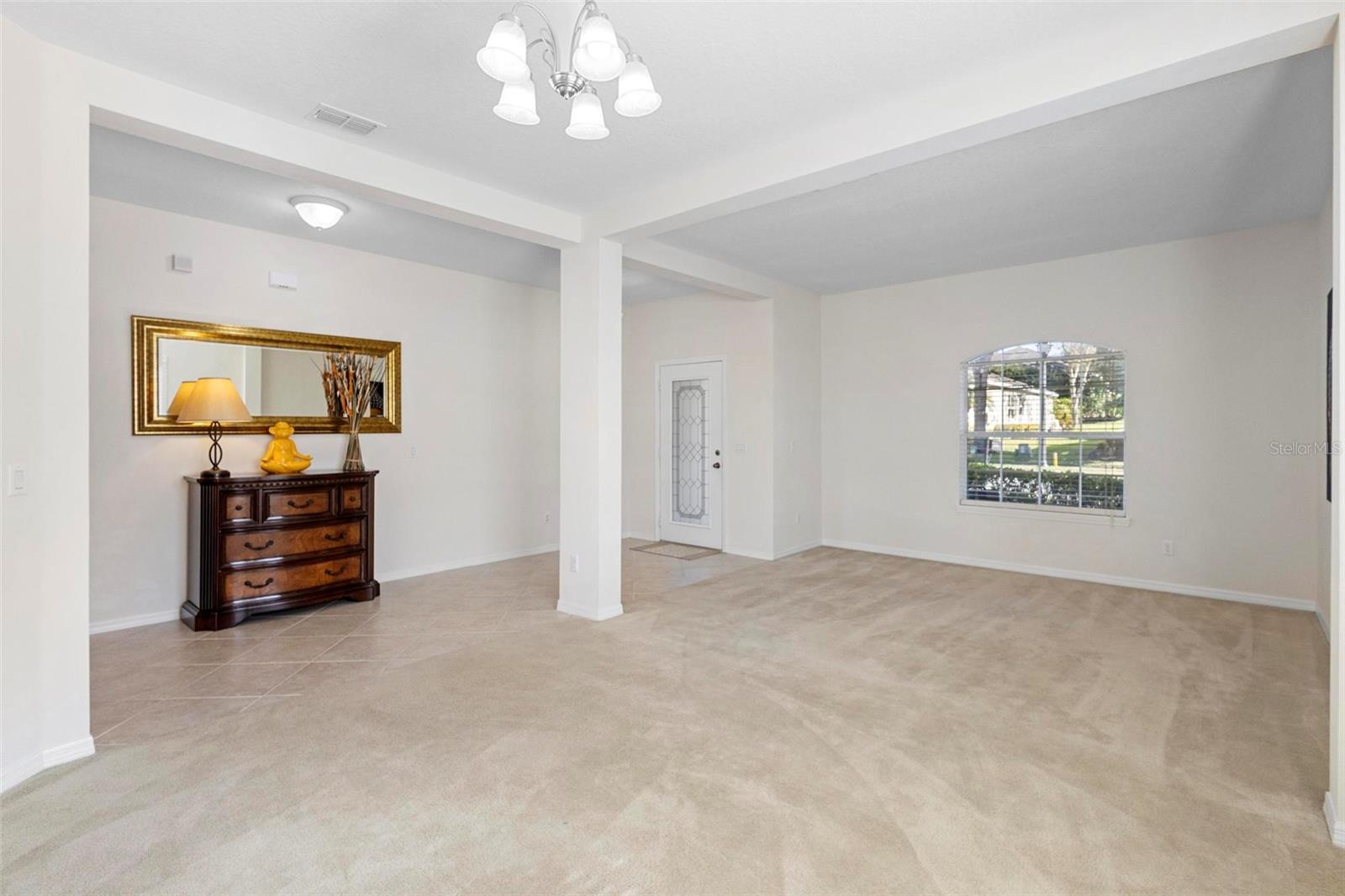 CARRIAGE POINTE A-I & L - Residential Lease