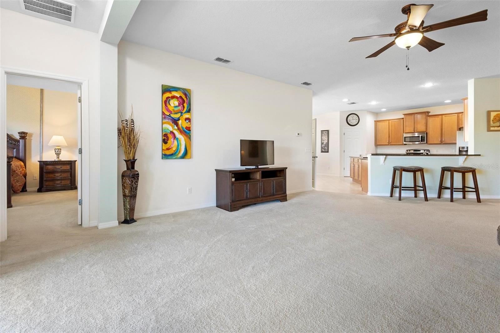 CARRIAGE POINTE A-I & L - Residential Lease