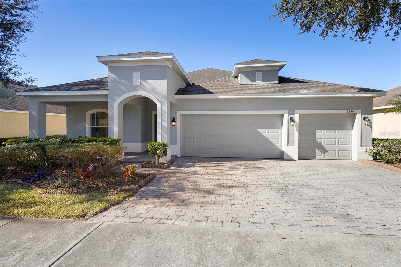 CARRIAGE POINTE A-I & L - Residential Lease