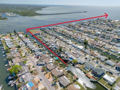 13637 ALLYN DRIVE HUDSON FL 34667