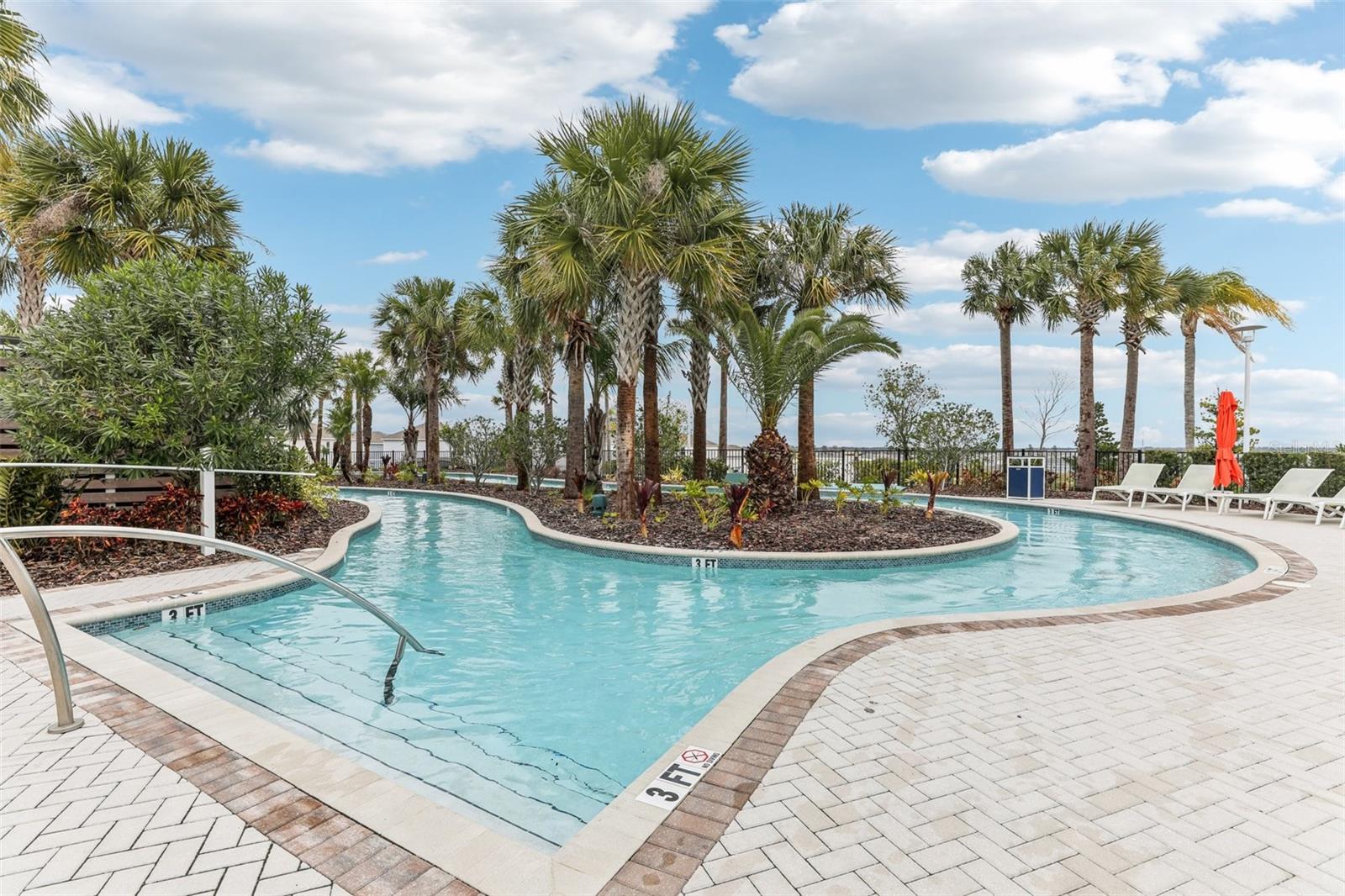WINDSOR ISLAND RESORT - Residential