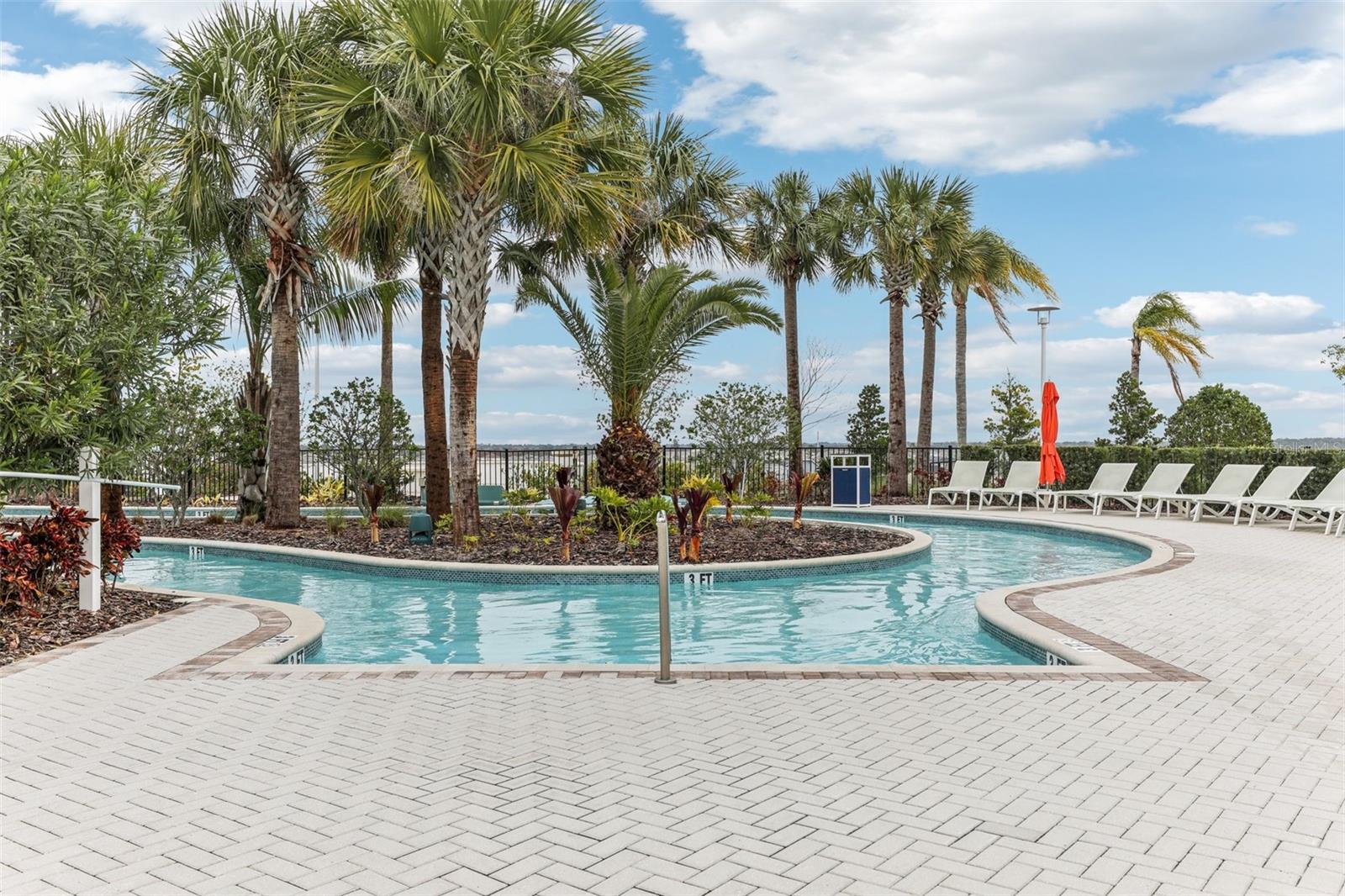 WINDSOR ISLAND RESORT - Residential