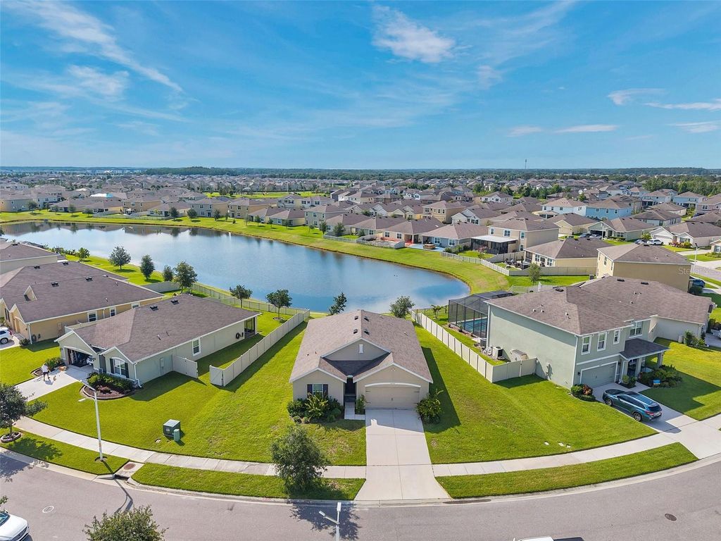 Photo of 30732 Summer Sun Loop, Wesley Chapel, FL 33545 (MLS # TB8401255)