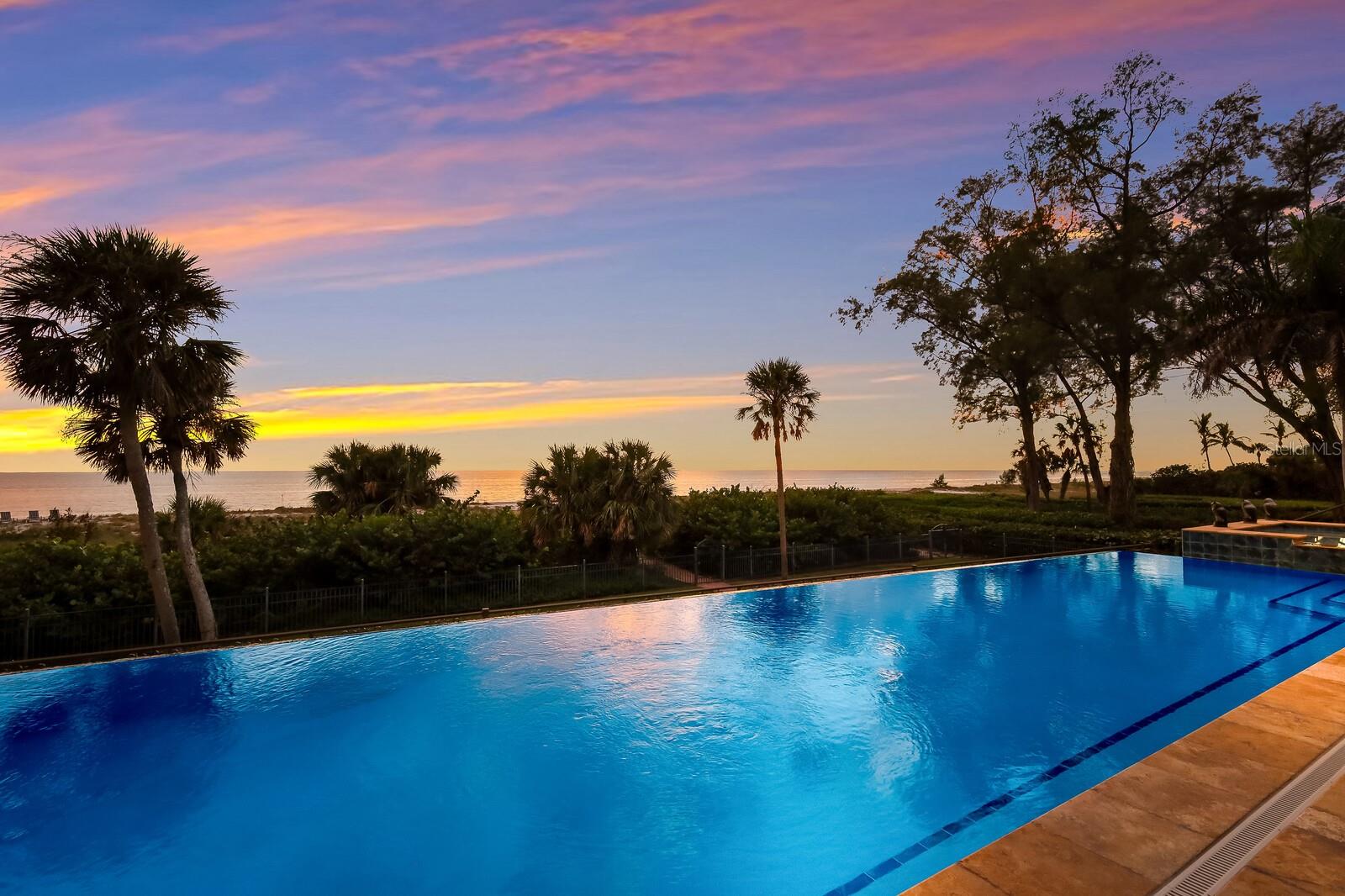 LONGBOAT KEY - Residential