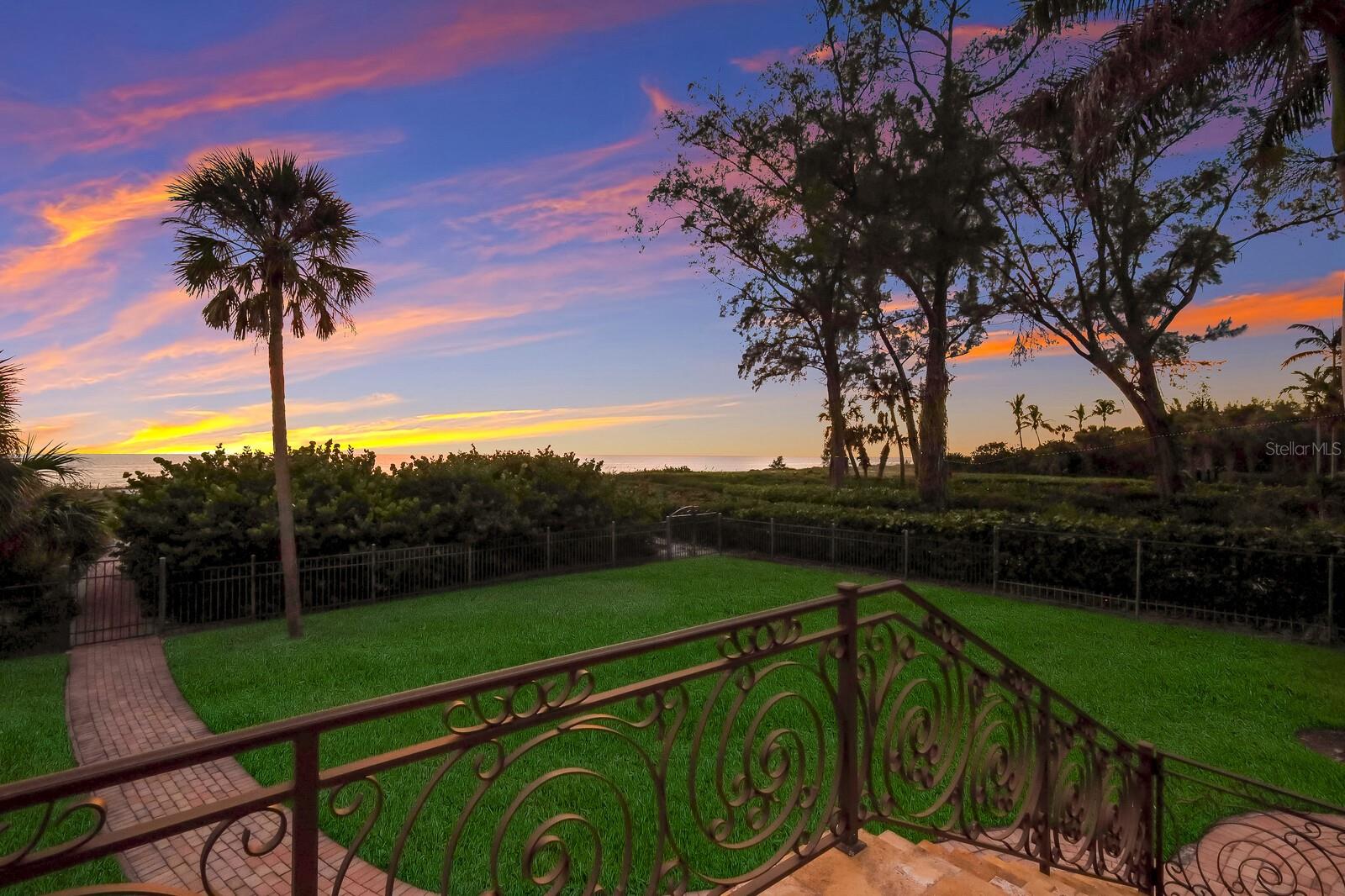 LONGBOAT KEY - Residential