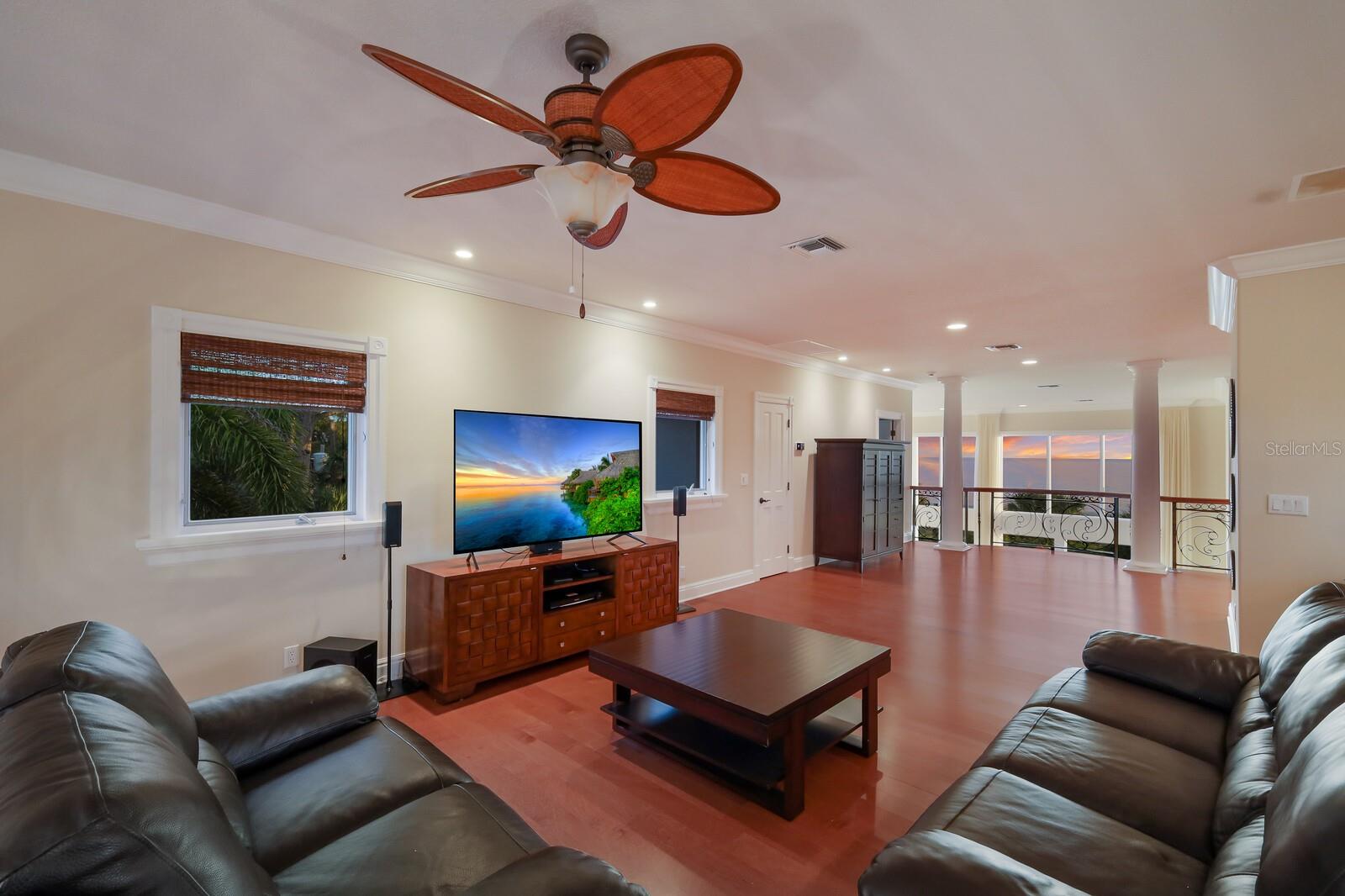 LONGBOAT KEY - Residential