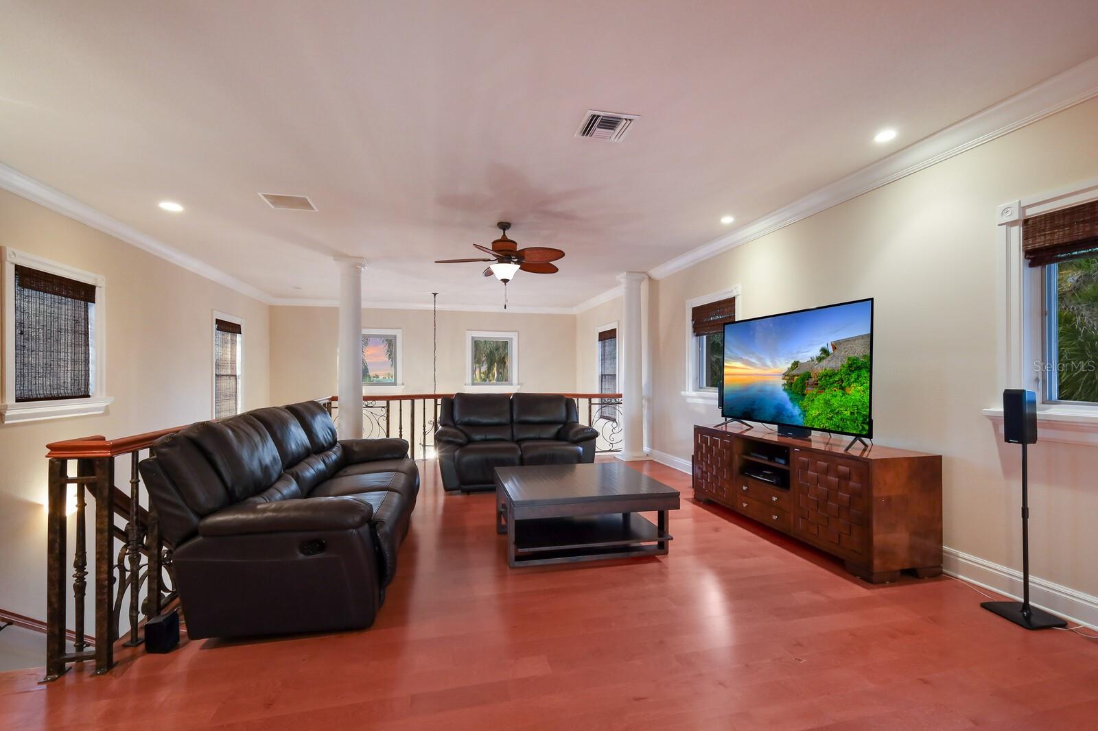 LONGBOAT KEY - Residential
