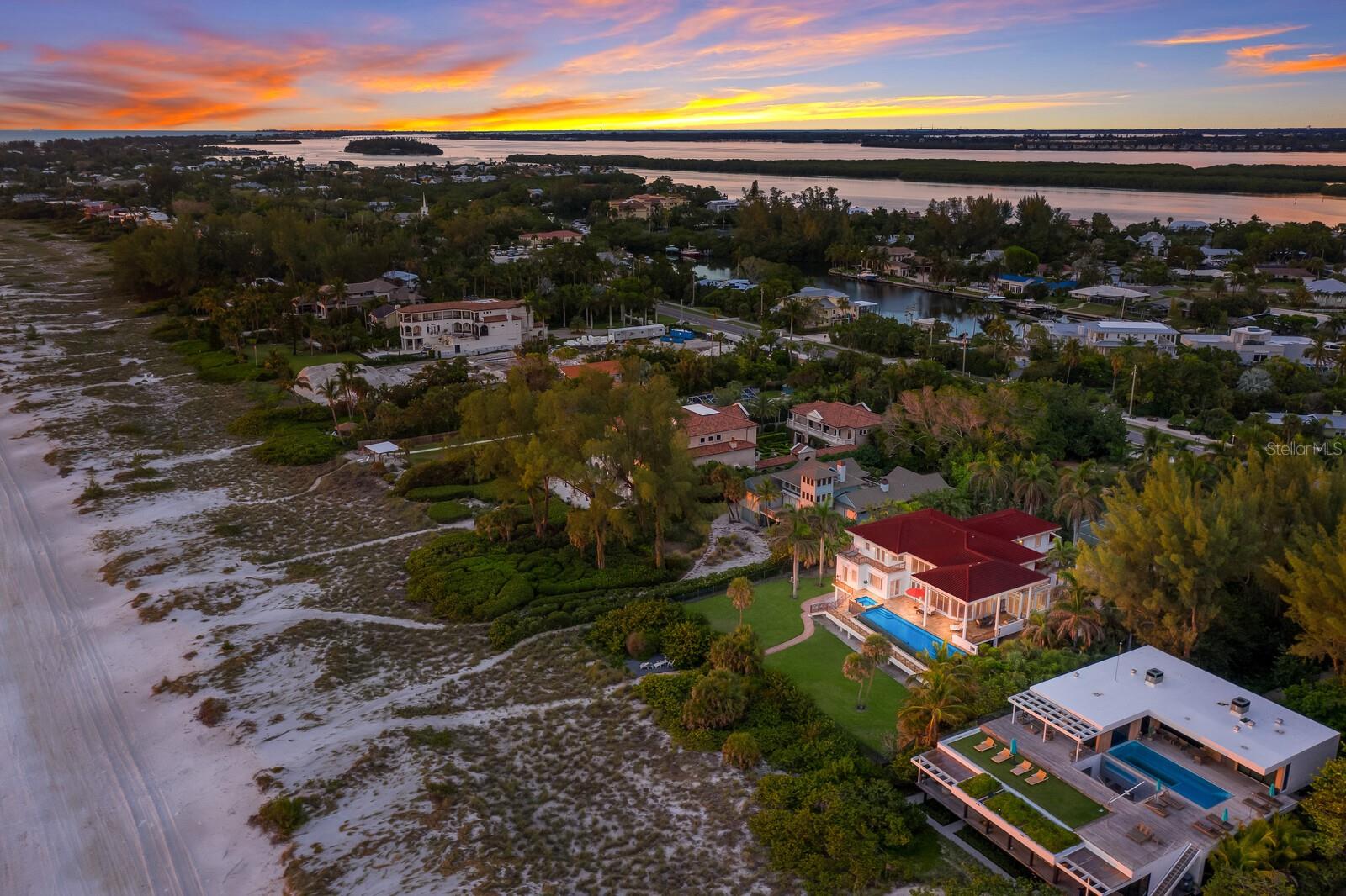 LONGBOAT KEY - Residential