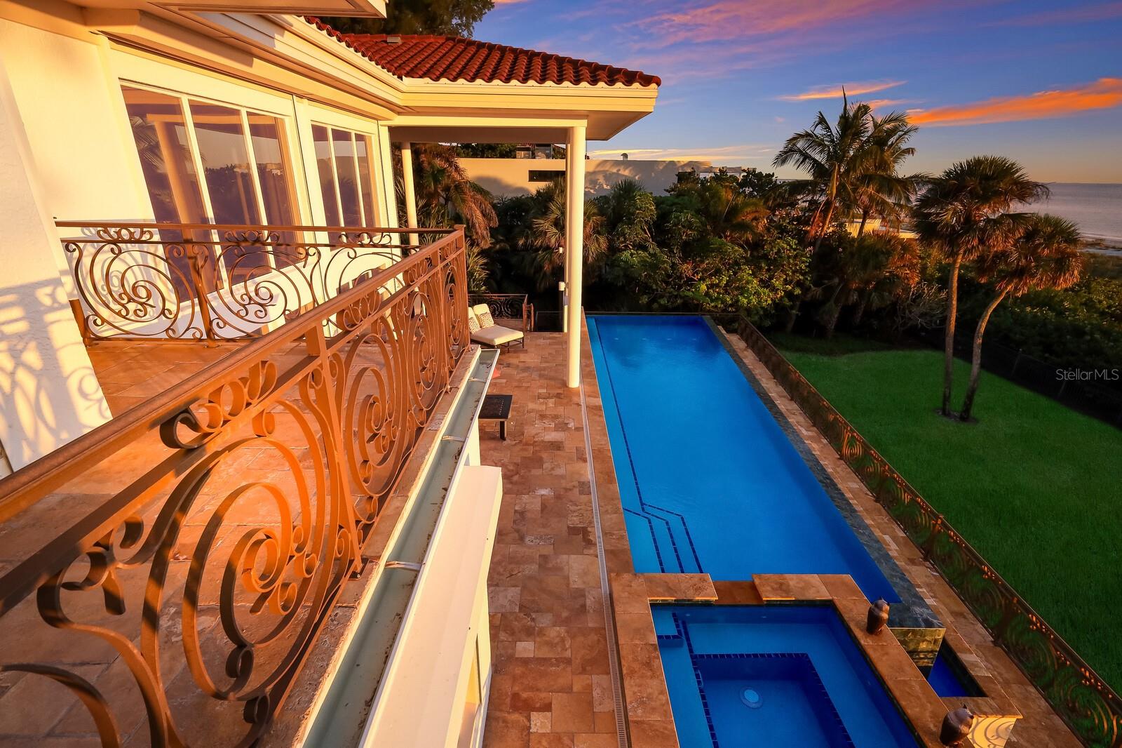 LONGBOAT KEY - Residential