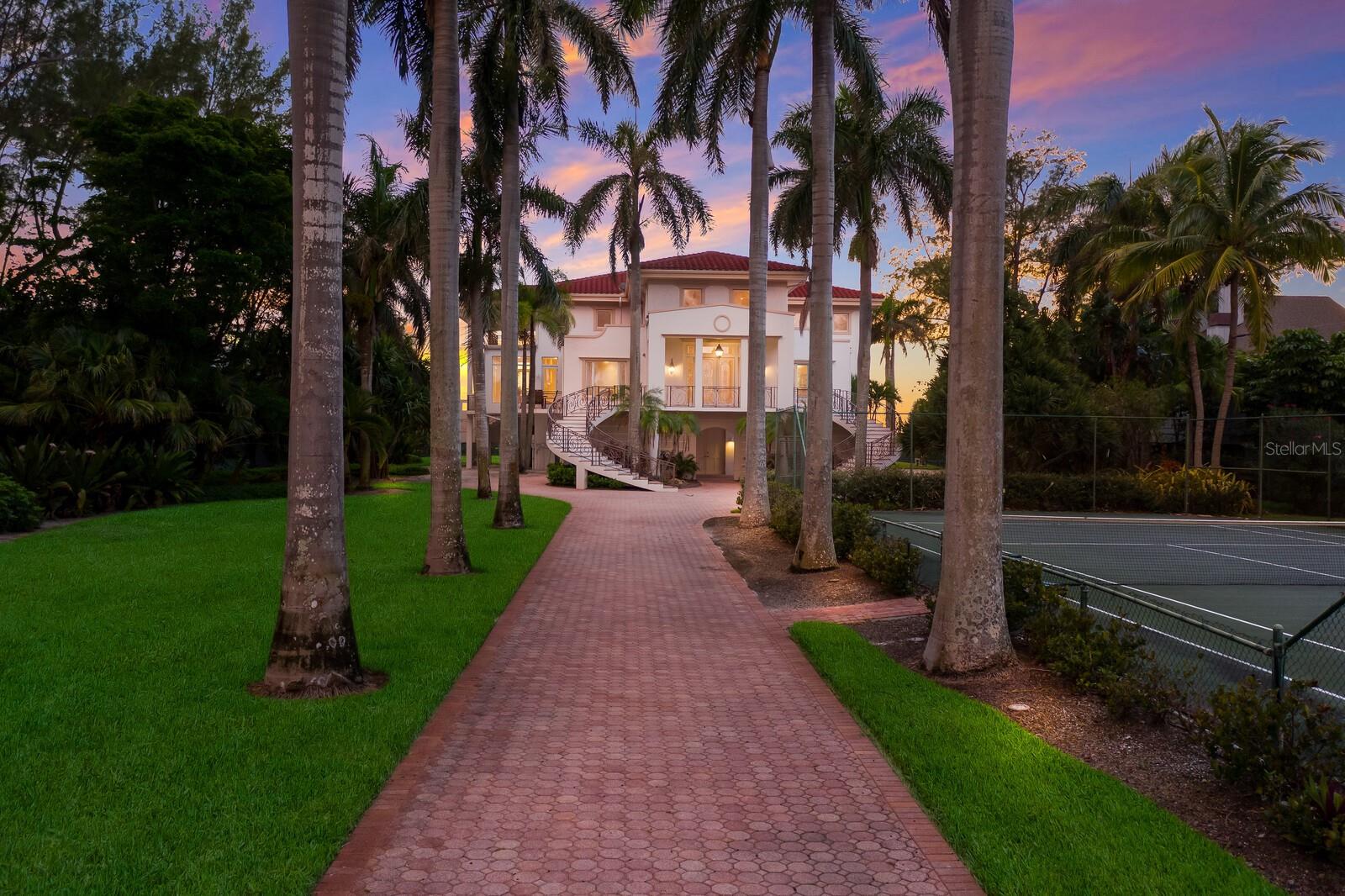LONGBOAT KEY - Residential