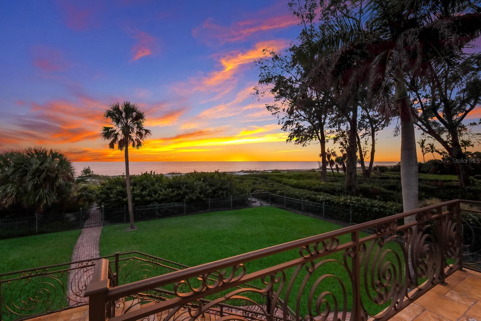 LONGBOAT KEY - Residential
