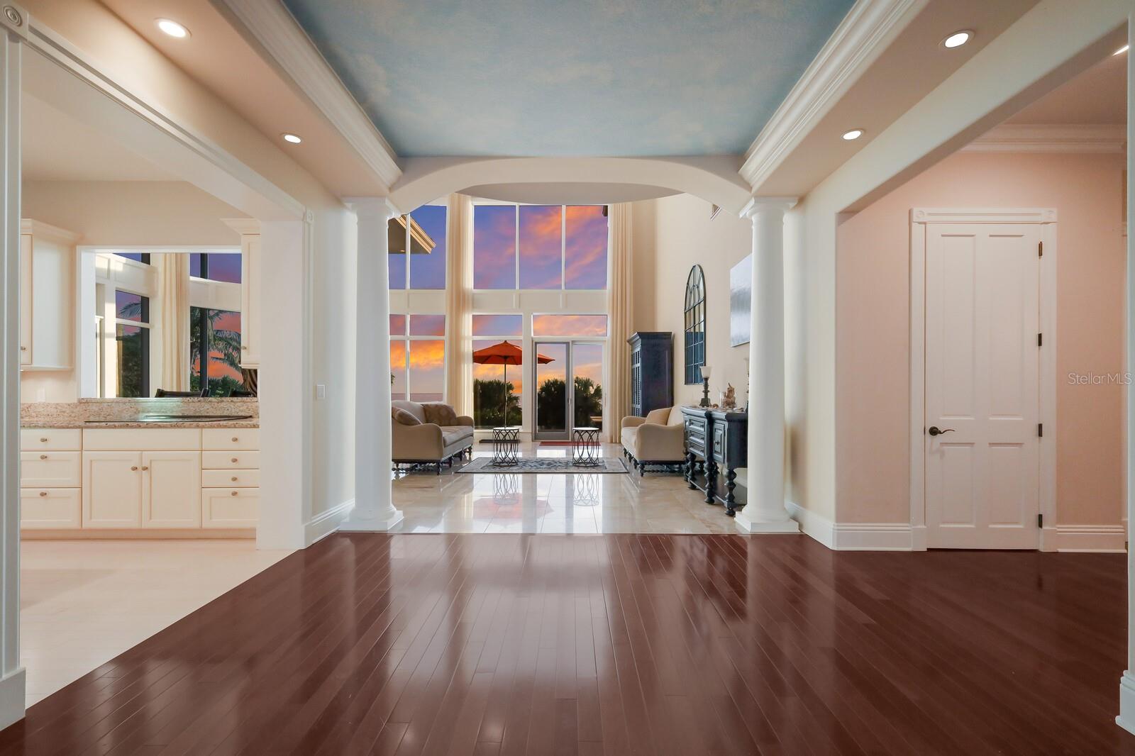 LONGBOAT KEY - Residential