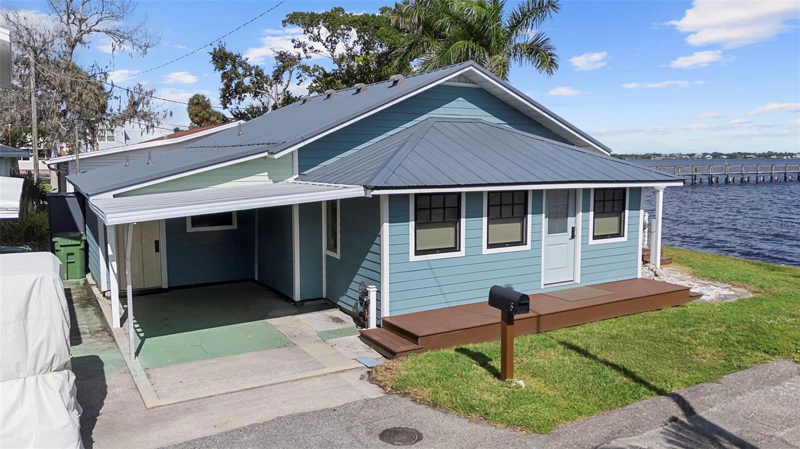 BRADEN CASTLE PARK - Residential