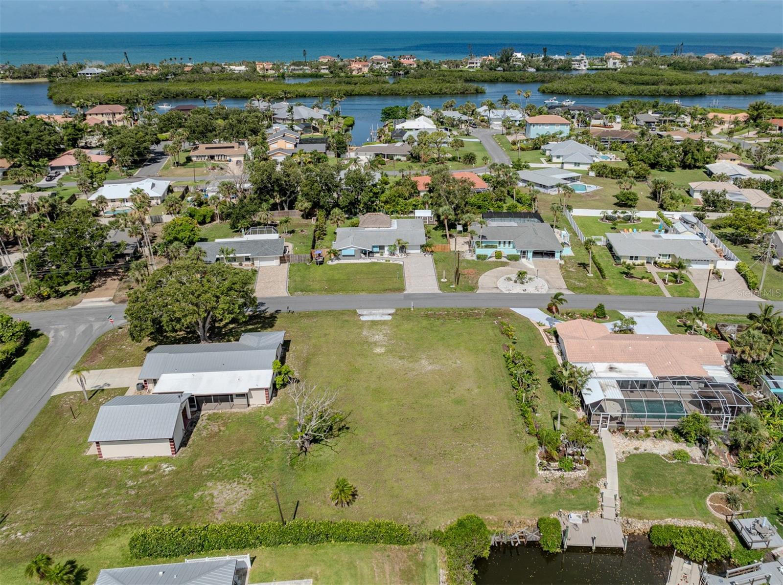 SORRENTO SHORES - Land