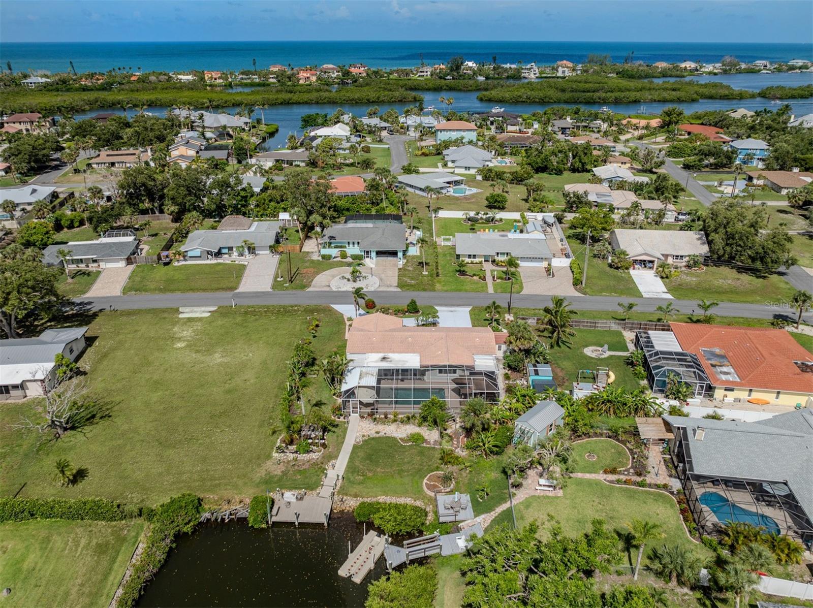 SORRENTO SHORES - Land