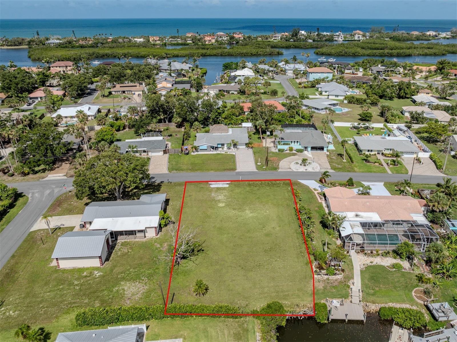 SORRENTO SHORES - Land