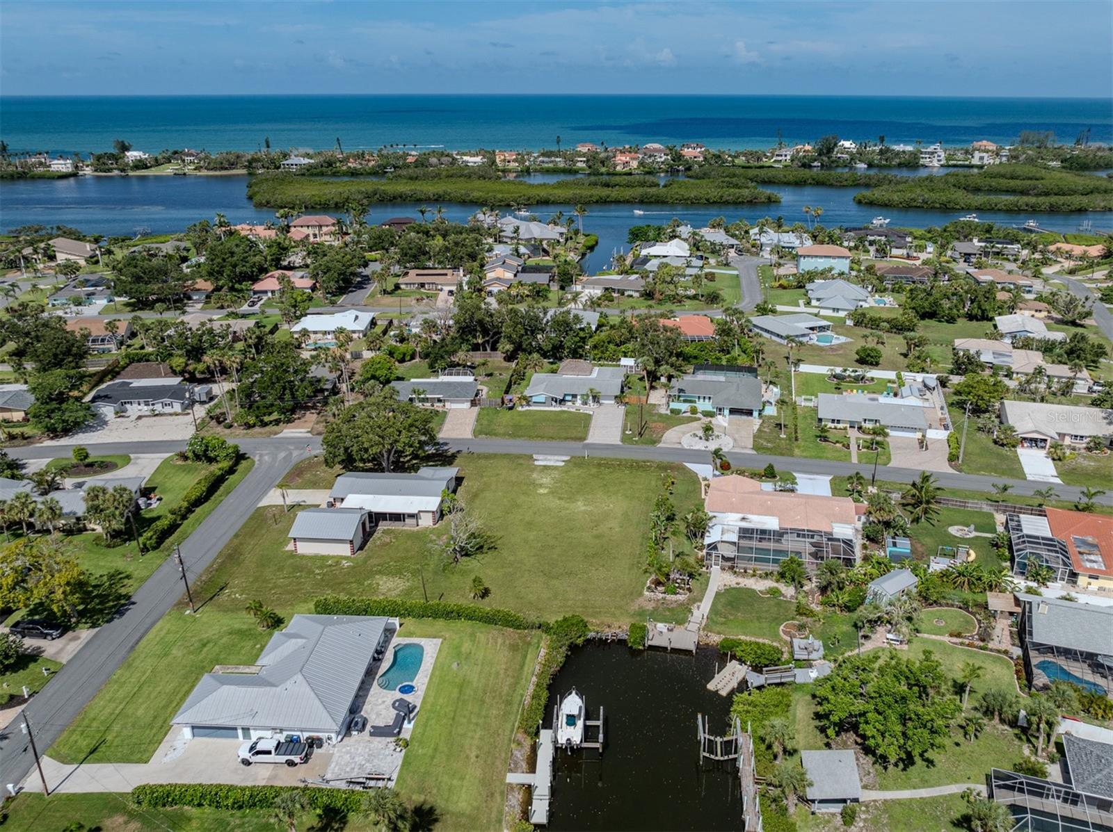 SORRENTO SHORES - Land