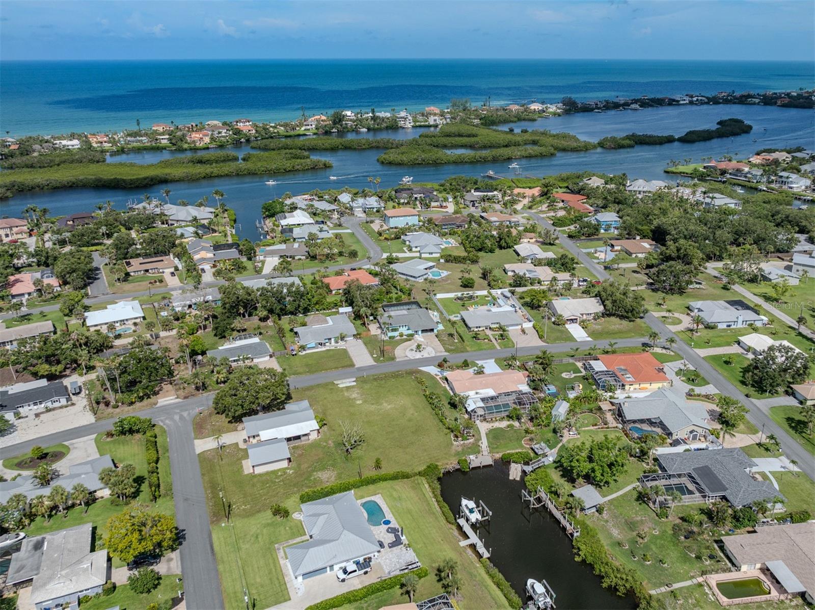 SORRENTO SHORES - Land