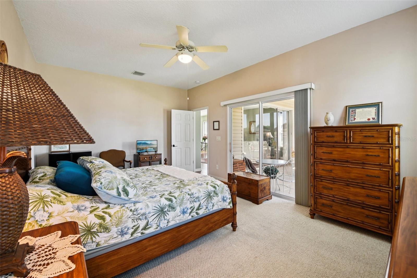 ROYAL HARBOR PH 01 - Residential