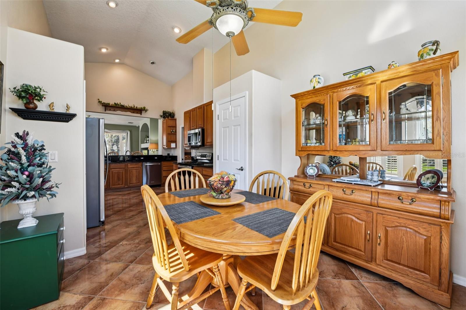 ROYAL HARBOR PH 01 - Residential