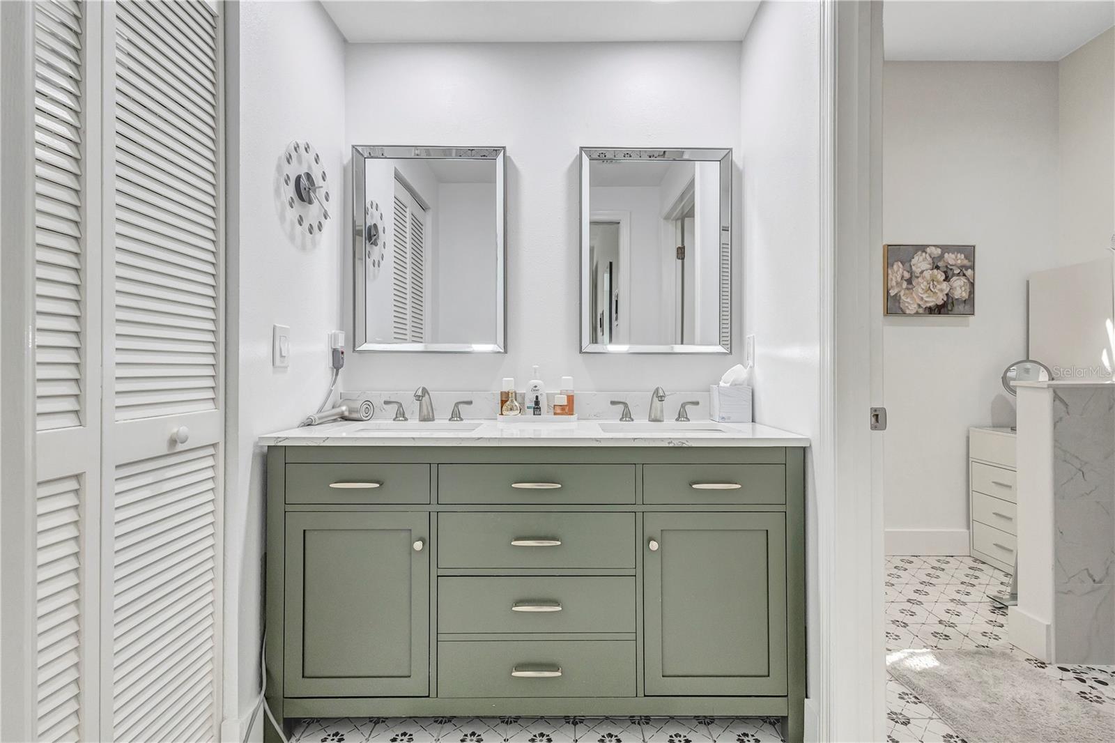 VILLAS AT TARA - Residential