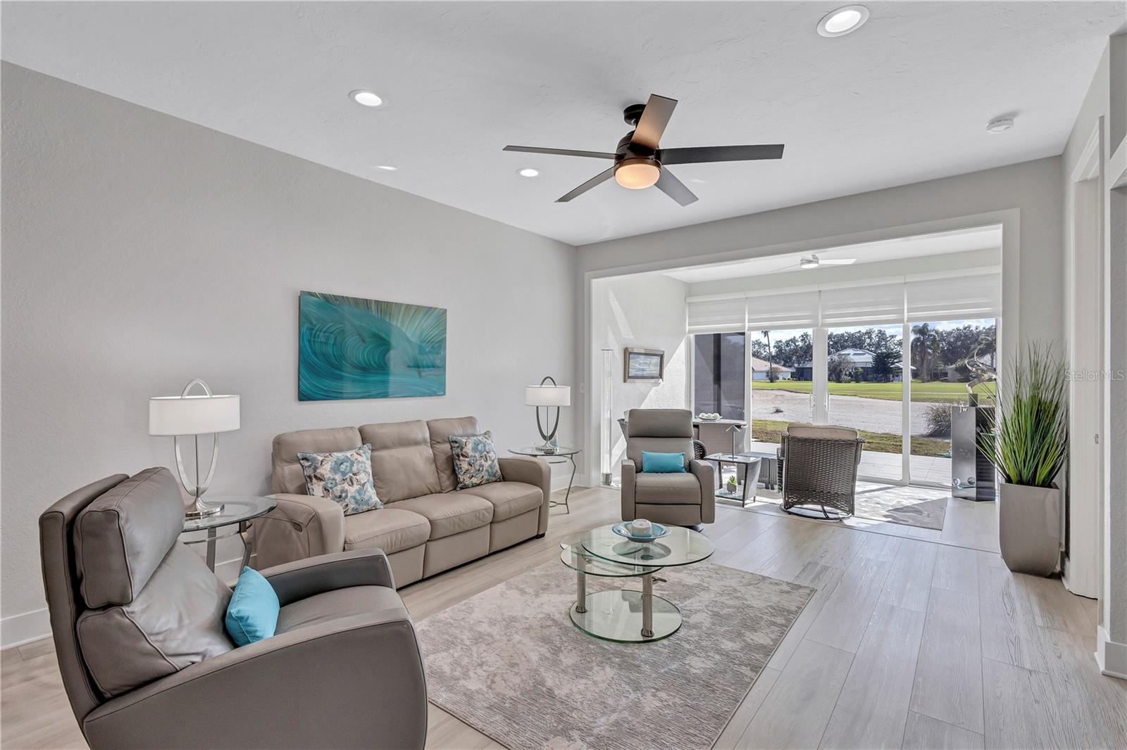 VILLAS AT TARA - Residential